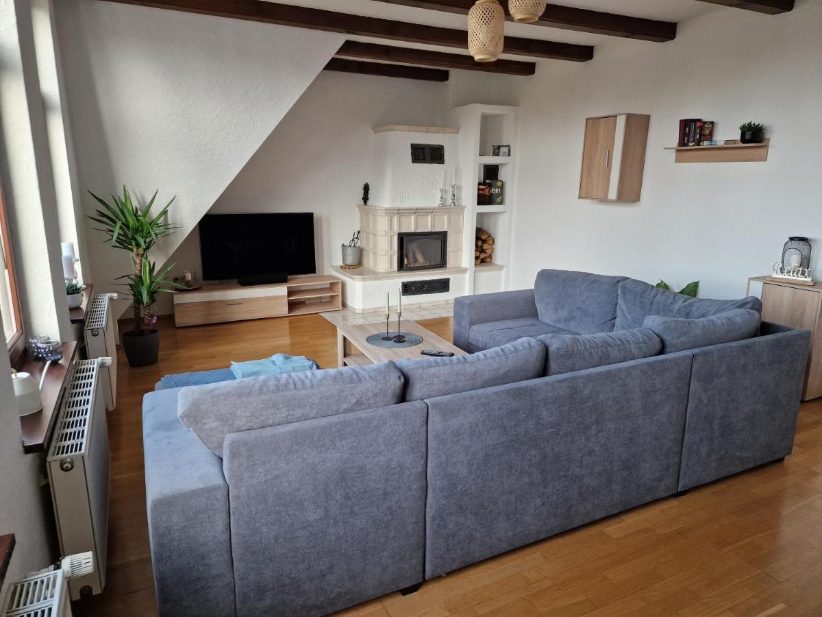 98Qm Wohnung Im Villenviertel - Voll Ausgestattet Mit Balkon Und Kamin - Wlan Gratis Wilhelmshaven Extérieur photo