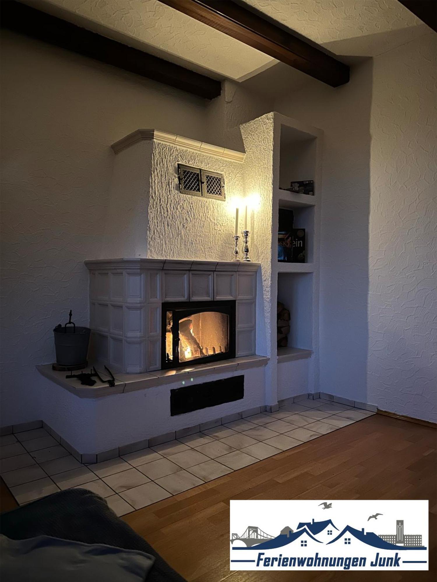 98Qm Wohnung Im Villenviertel - Voll Ausgestattet Mit Balkon Und Kamin - Wlan Gratis Wilhelmshaven Extérieur photo